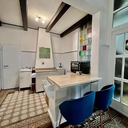 Sartorius Apartment *